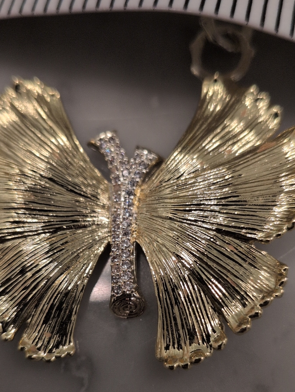 Michael Aram Butterfly Ginko Ketchain - Picture 8 of 11
